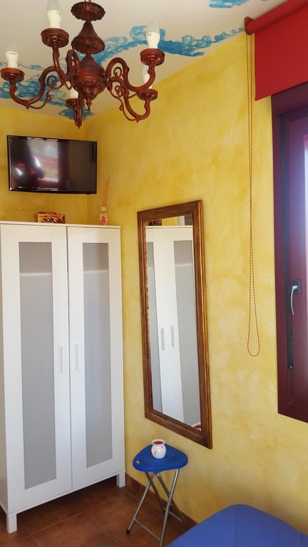 Hostal A La Sombra Del Laurel Navarrete Eksteriør bilde