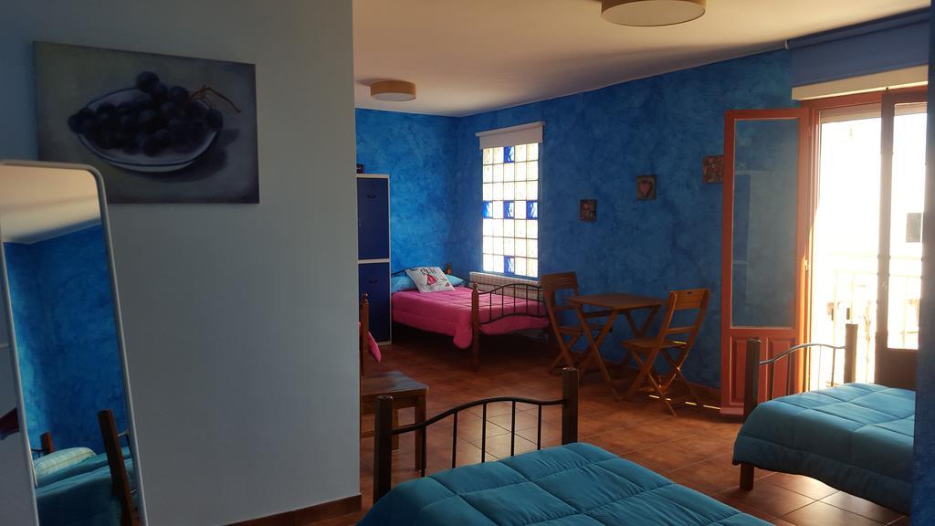 Hostal A La Sombra Del Laurel Navarrete Eksteriør bilde